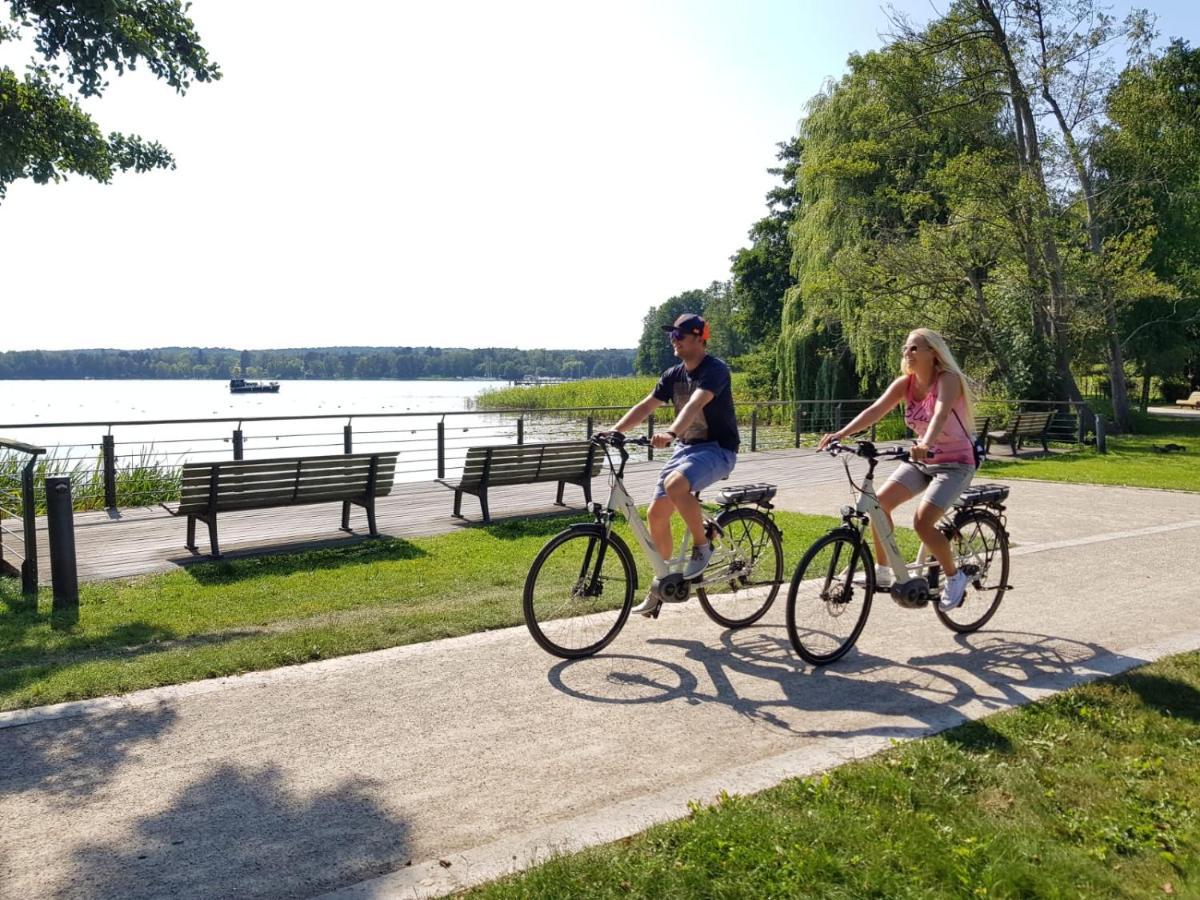 Luxusurlaub Auf Der Amavida Yacht / Scharmuetzelsee Bad Saarow Kültér fotó